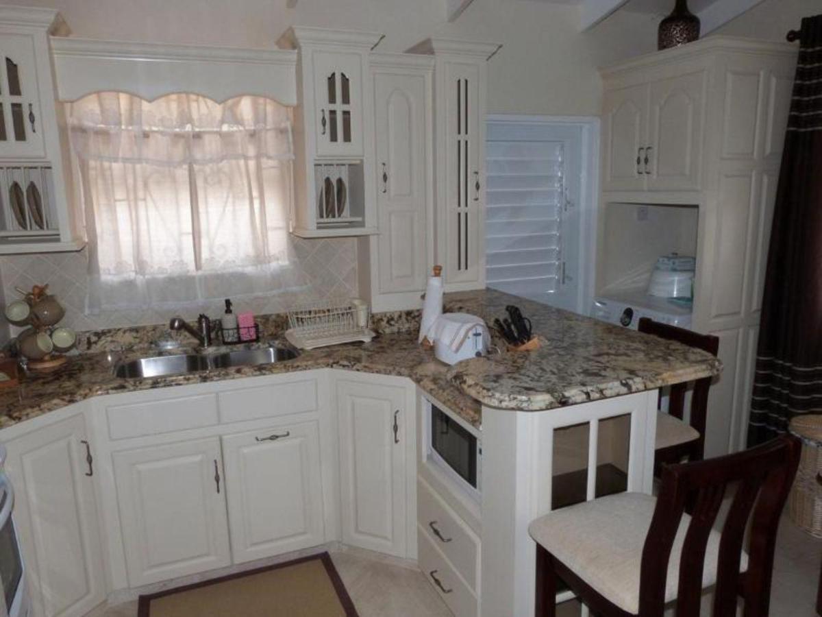 Hopeville Apartments Christ Church Bagian luar foto